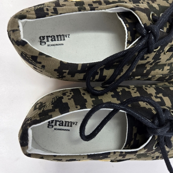 Gram Sneakers Mens Sz 42=9 Tan-Green & Black Fabric Upper Casual Comfort - Picture 12 of 15